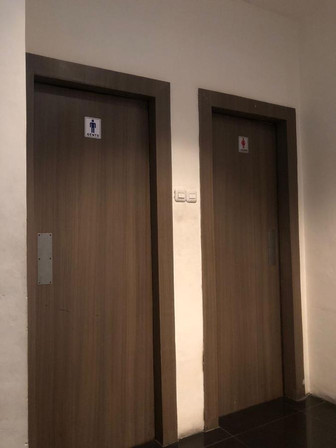 Hotel Aruni Ancol Jakarta Exteriör bild