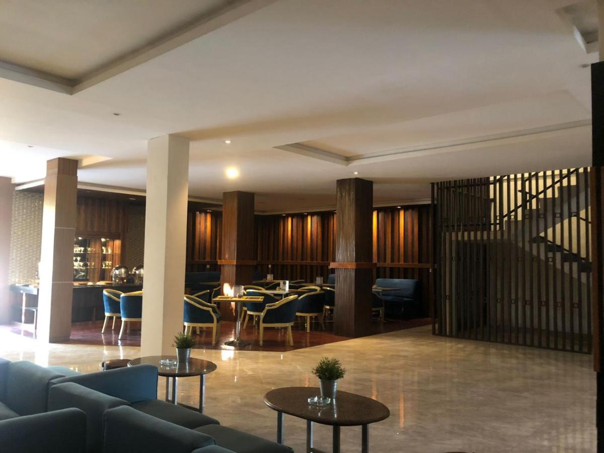 Hotel Aruni Ancol Jakarta Exteriör bild